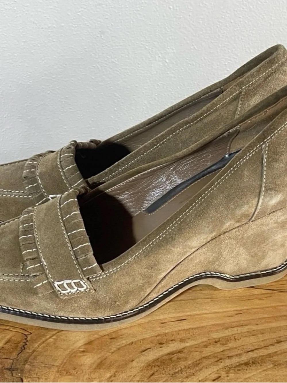 Via Spiga Kilte Tan Suede Fringe Wedge Loafer Heels